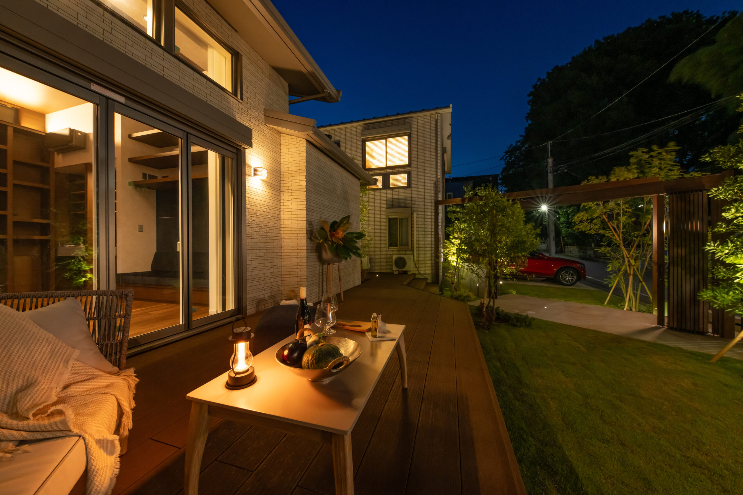 Videoコラム Luminaria Edition ® プロローグ動画3部作公開中 – 光がつくる空間の物語