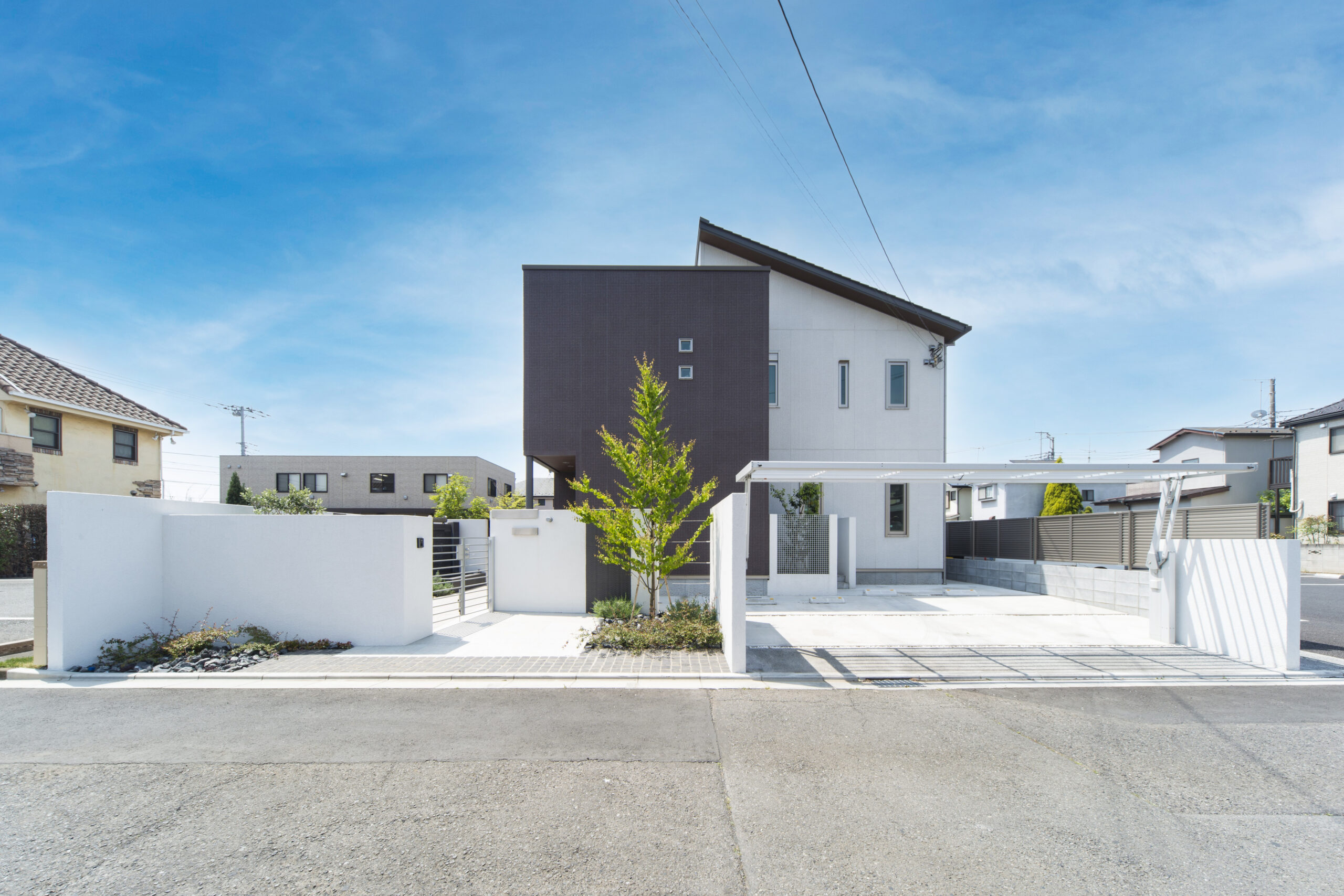 シンプルでモダンな、積水ハウス新築外構